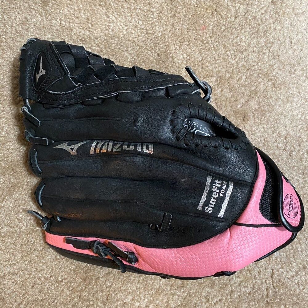 Mizuno Pink Left Hand Baseball Glove 11"